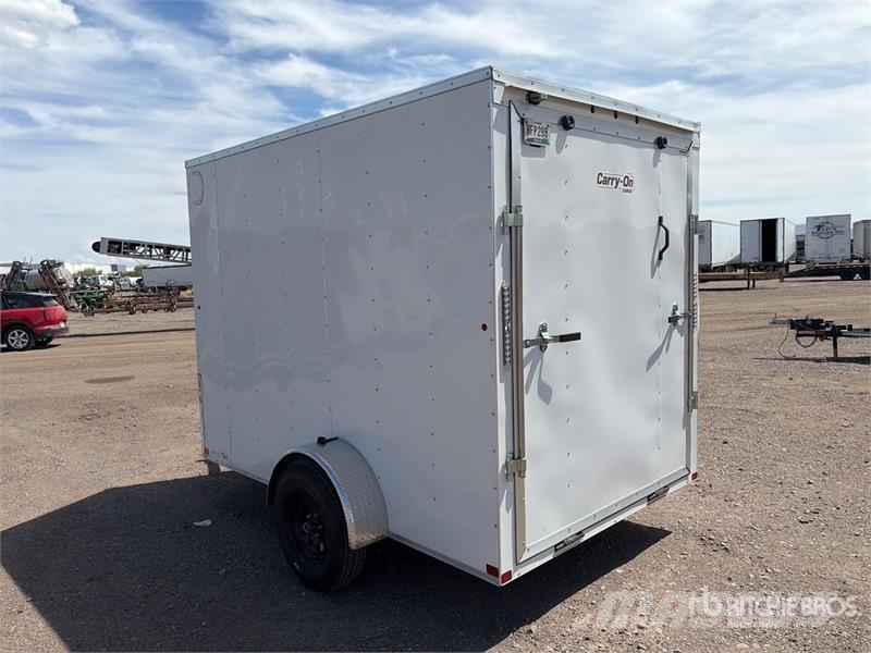  Carry-On 11 ft S/A Enclosed Trailer Прицепы-фургоны