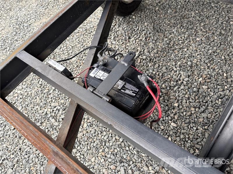 Carson 10 ft T/A End Dump Trailer Remorci basculante