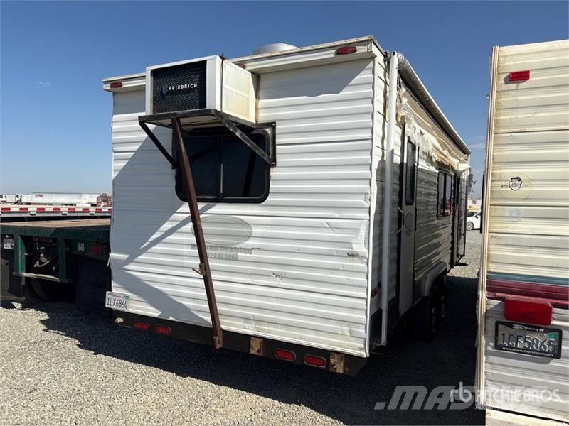 Carson 25 ft T/A Travel Trailer Other trailers