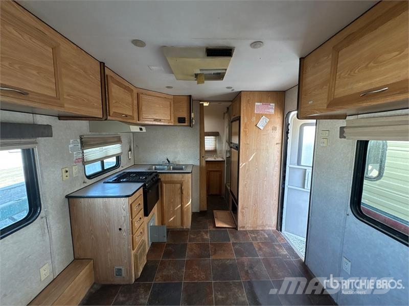Carson 25 ft T/A Travel Trailer Other trailers