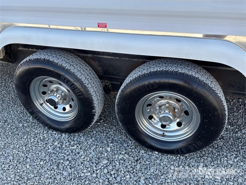 Carson 25 ft T/A Travel Trailer Other trailers