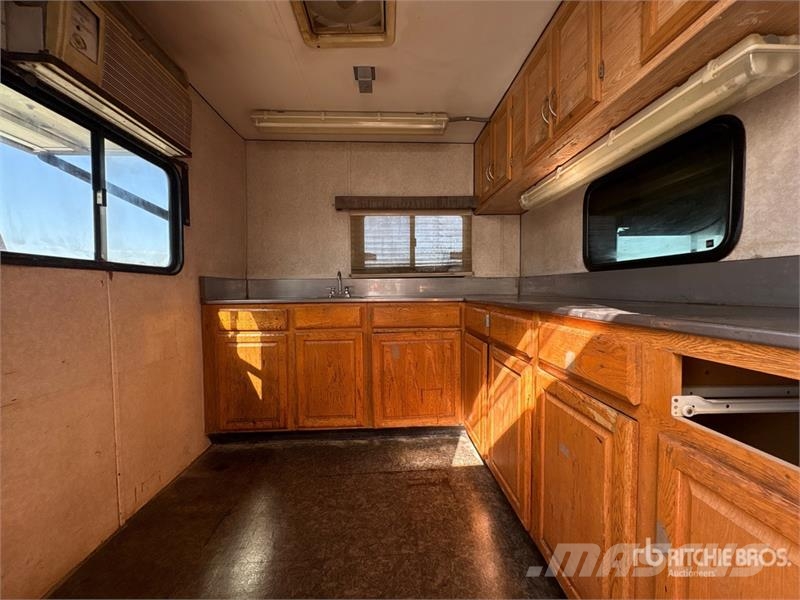 Carson 25 ft T/A Travel Trailer Other trailers
