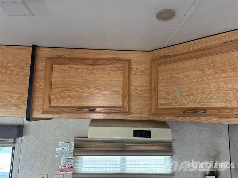 Carson 25 ft T/A Travel Trailer Other trailers