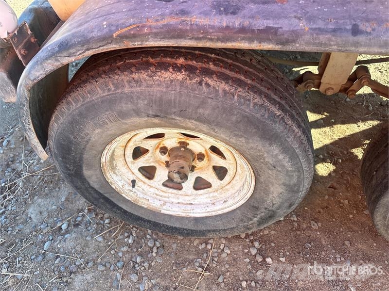 Cart-Away 500 gal T/A Water Tank Trailer Citi