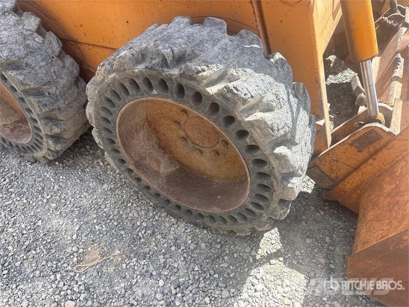 CASE 1845C Skid steer mini nakladalci