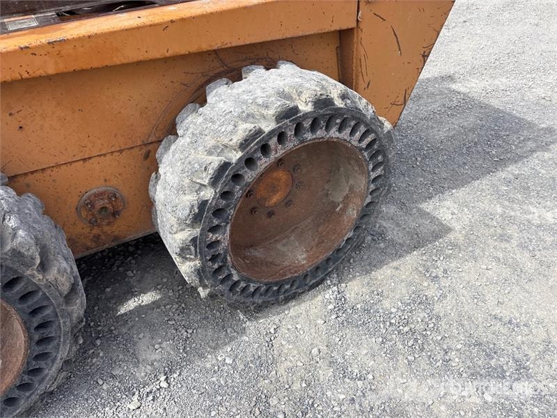 CASE 1845C Skid steer mini nakladalci