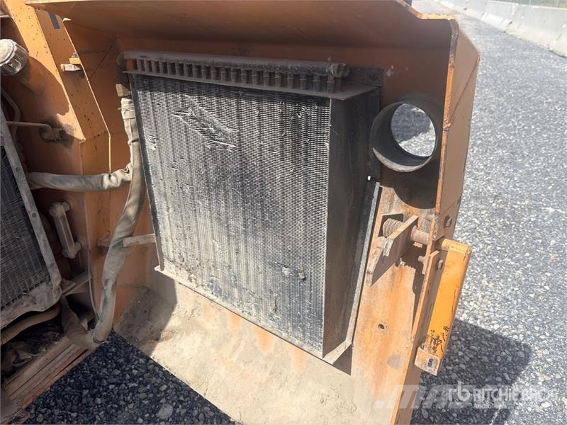 CASE 1845C Skid steer mini nakladalci