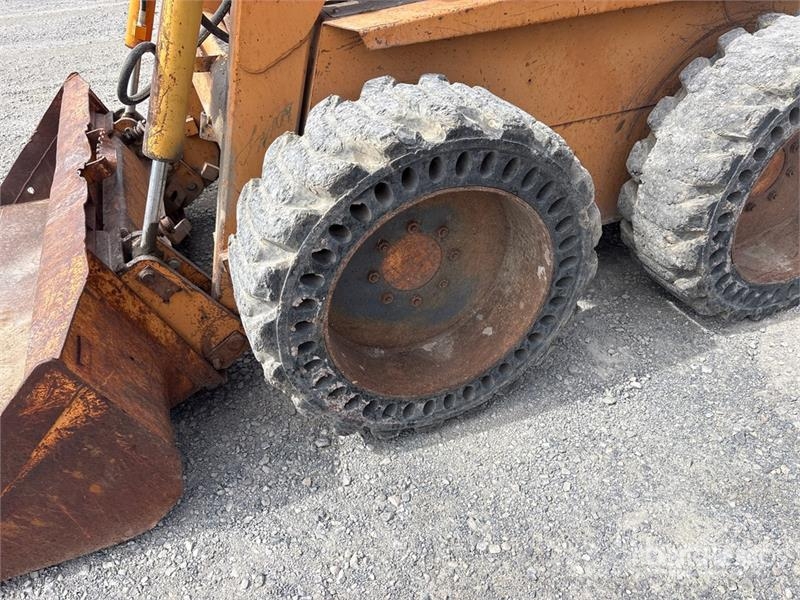 CASE 1845C Skid steer mini nakladalci