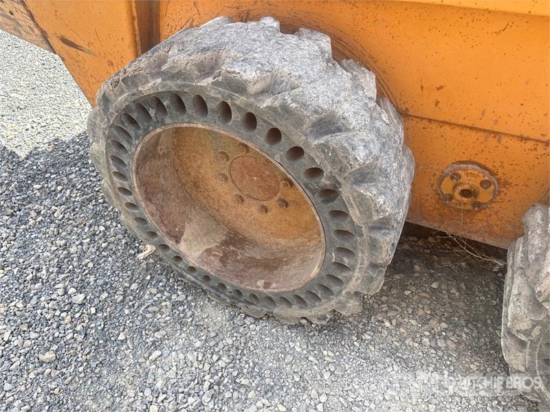 CASE 1845C Skid steer mini nakladalci
