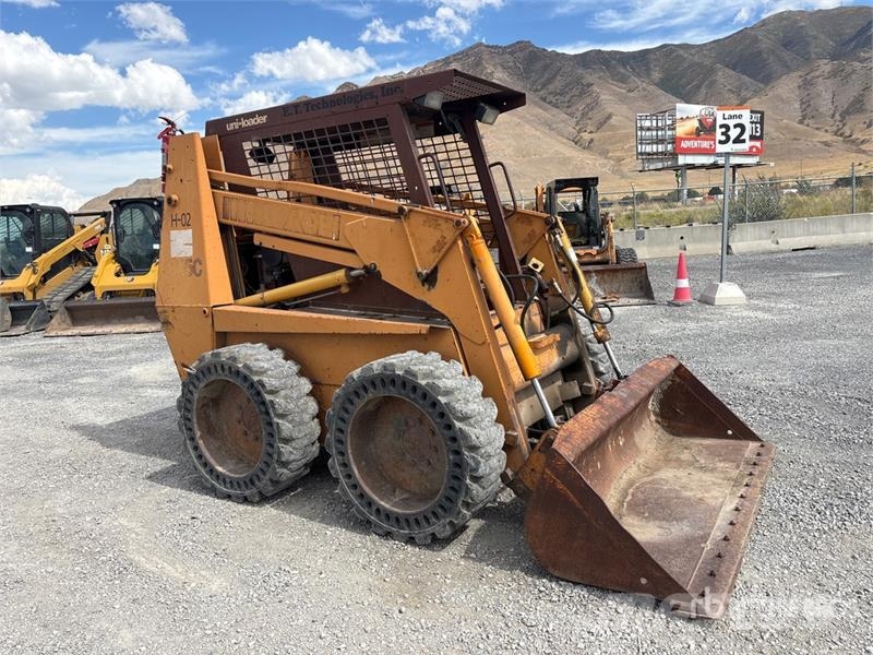CASE 1845C Skid steer mini nakladalci