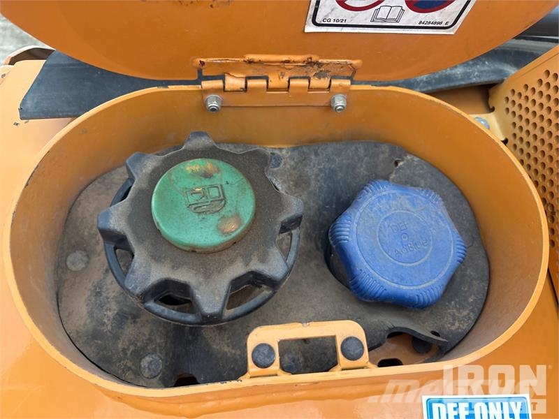 CASE 2050M بلدوزرات مجنزرة