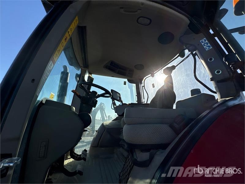 CASE 240 4WD Tractor 트랙터