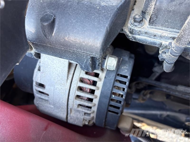 CASE 240 4WD Tractor 트랙터