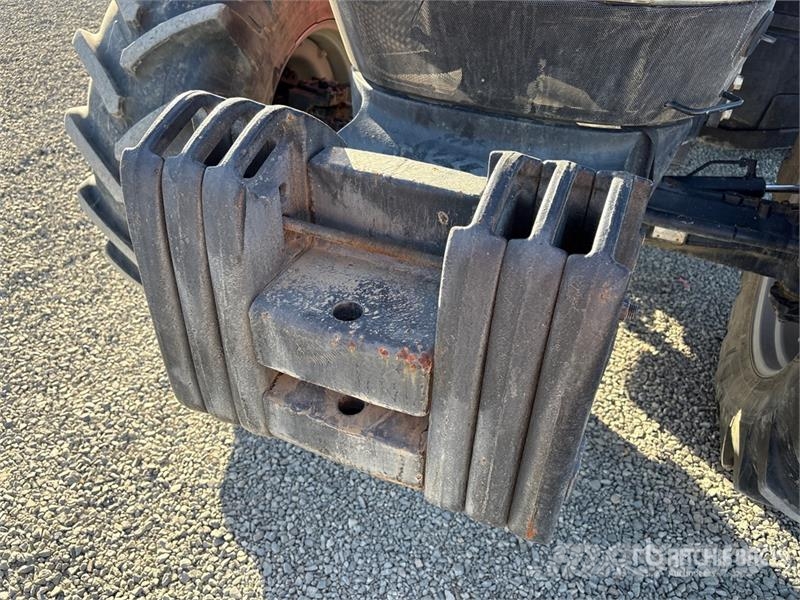 CASE 240 4WD Tractor 트랙터