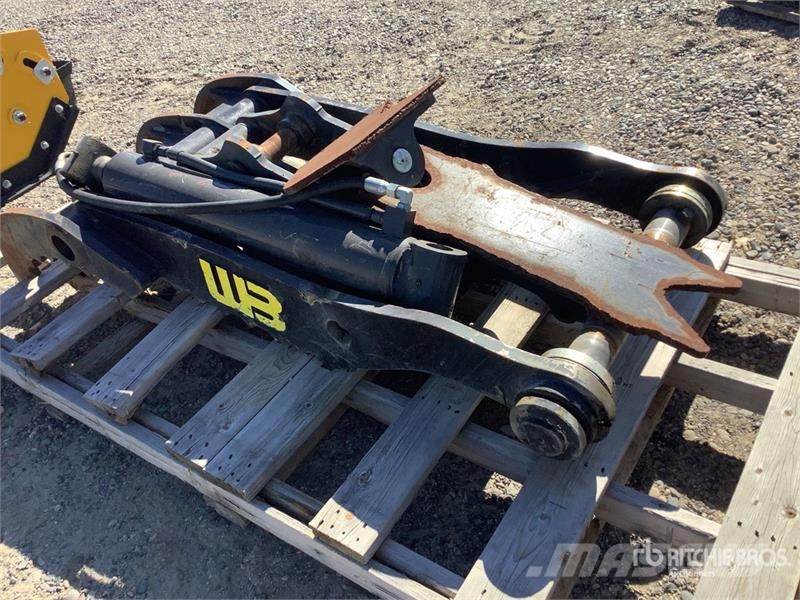 CASE 37 in Hydraulic Excavator Thumb Baldes