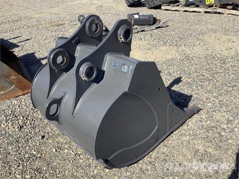 CASE 42 in 2.2 cyd Digging Bucket Baldes