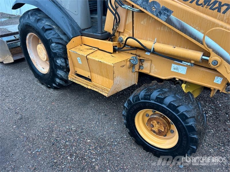 CASE 570MXT لوادر بعجل