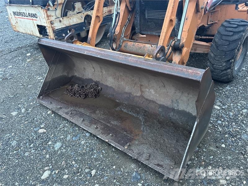 CASE 570NXT 4x2 Landscape Loader  휠로우더