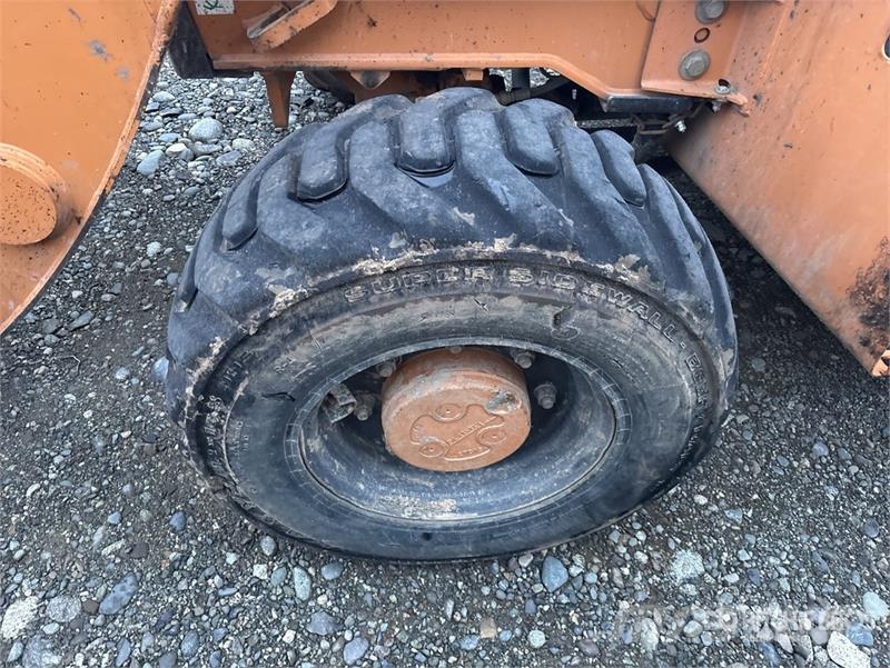 CASE 570NXT 4x2 Landscape Loader  휠로우더