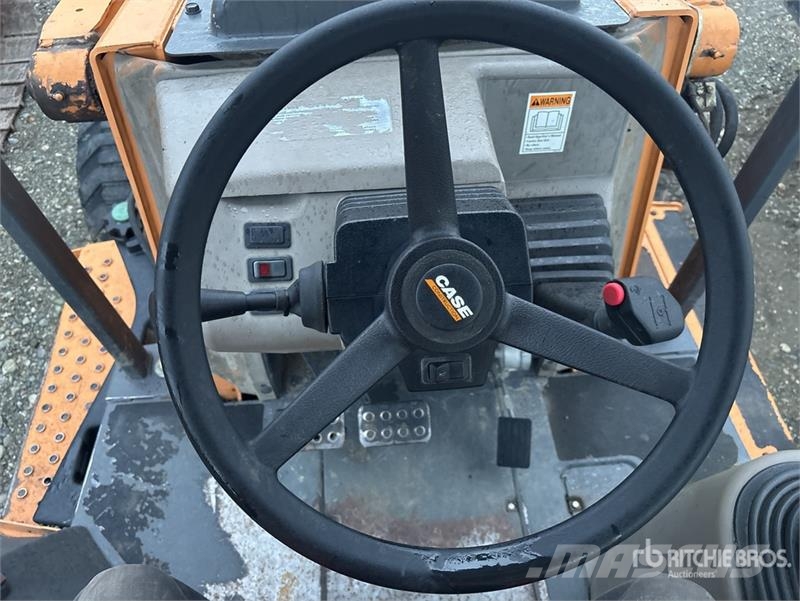 CASE 570NXT 4x2 Landscape Loader  휠로우더
