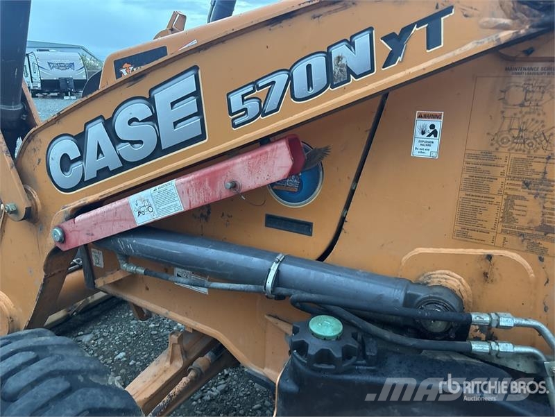 CASE 570NXT 4x2 Landscape Loader  휠로우더