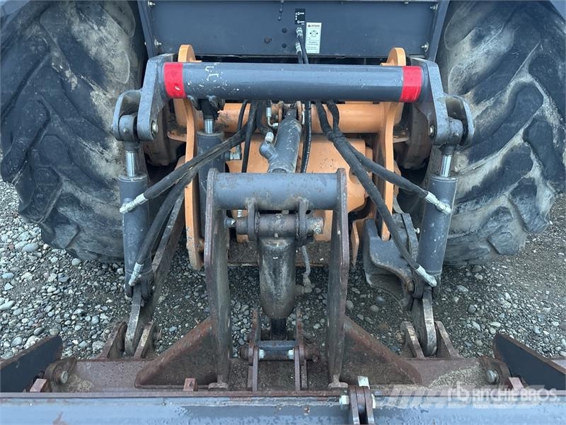CASE 570NXT 4x2 Landscape Loader  휠로우더