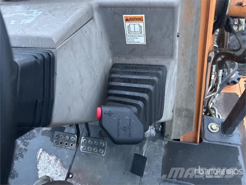 CASE 570NXT 4x2 Landscape Loader  휠로우더