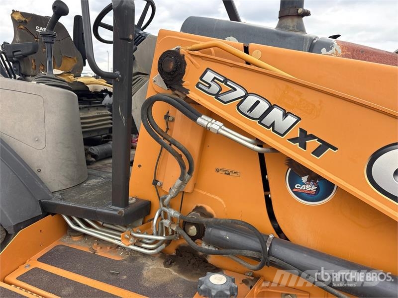 CASE 570NXT 4x4 Landscape Loader (Inoperable) Chargeuse sur pneus