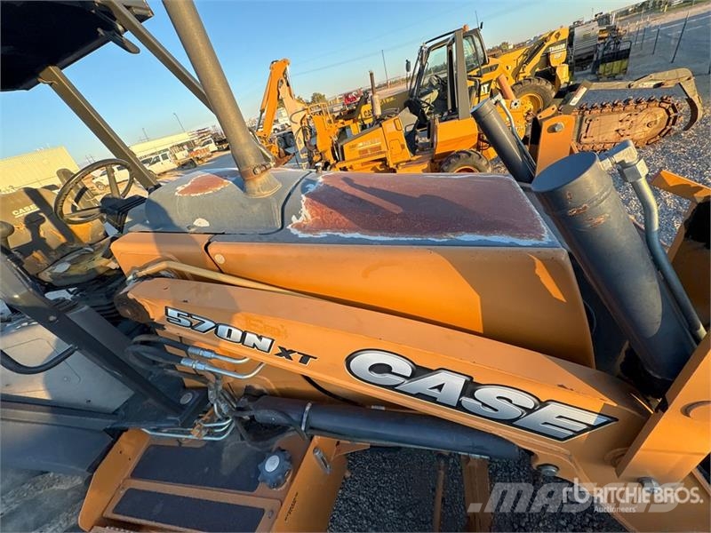 CASE 570NXT 4x4 Landscape Loader (Inoperable) Radlader