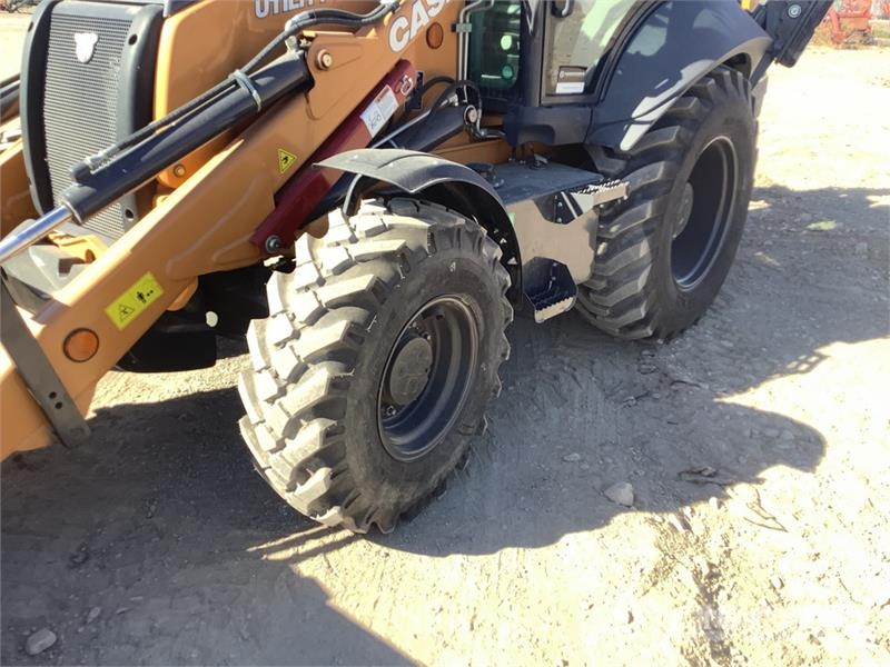 CASE 575N 4x4 Backhoe Loader バックホーローダー