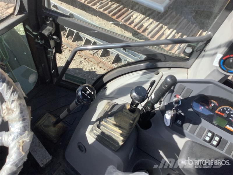 CASE 575N 4x4 Backhoe Loader バックホーローダー