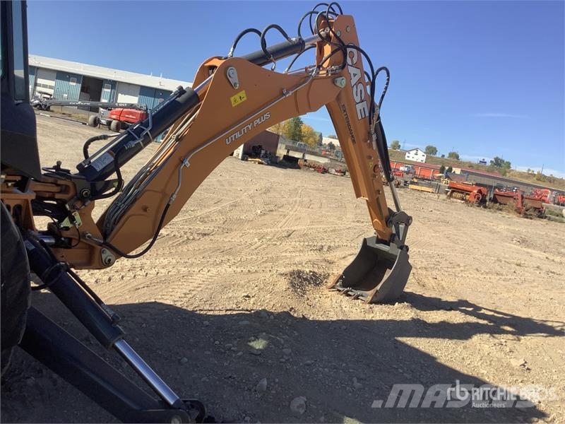 CASE 575N 4x4 Backhoe Loader バックホーローダー