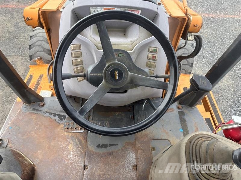 CASE 580 Super M Series 2 Utovarni rovokopači