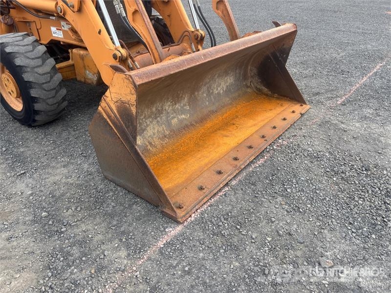 CASE 580 Super M Series 2 Utovarni rovokopači