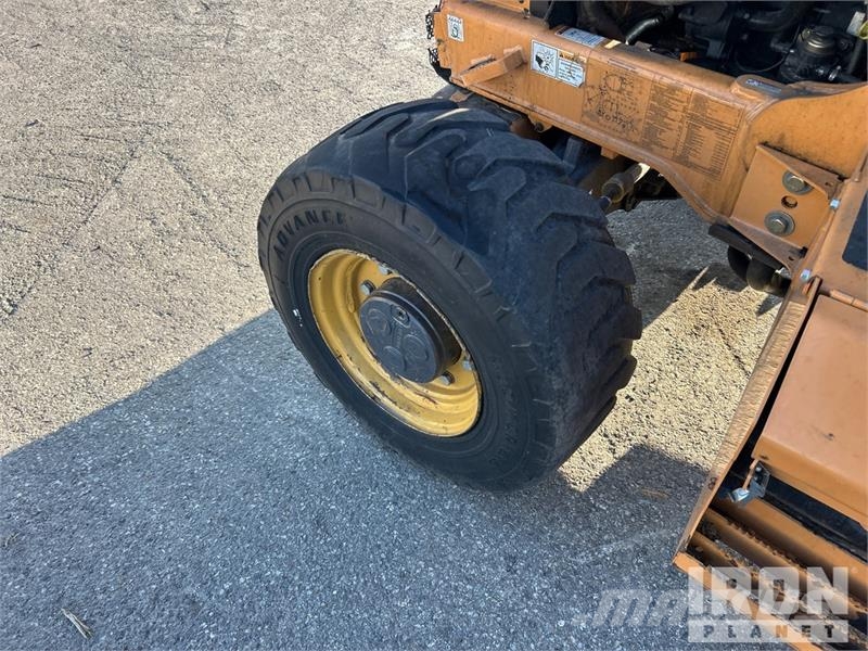 CASE 580 Super N Ekskavatoriniai krautuvai