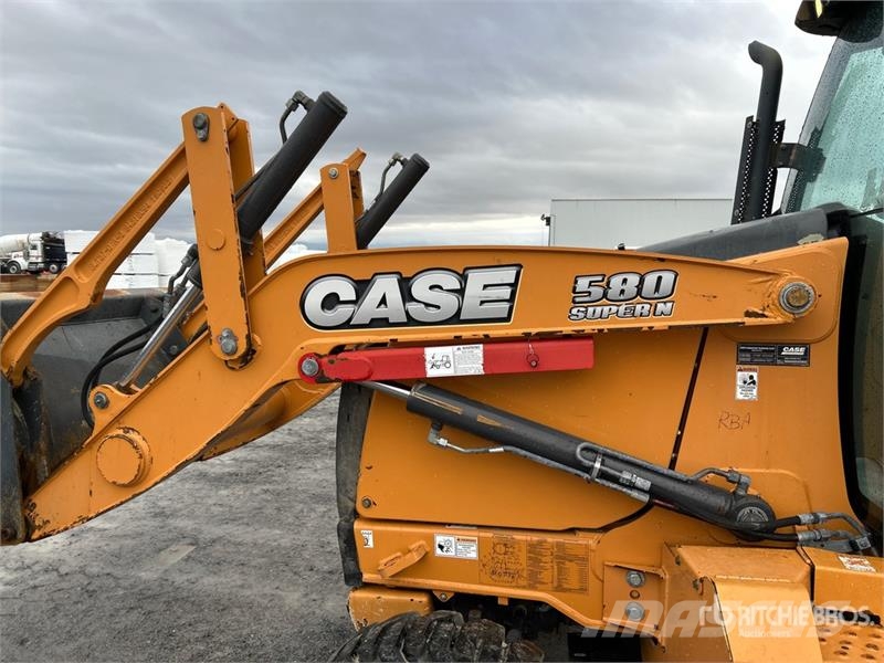 CASE 580SN Graaf-laadcombinaties
