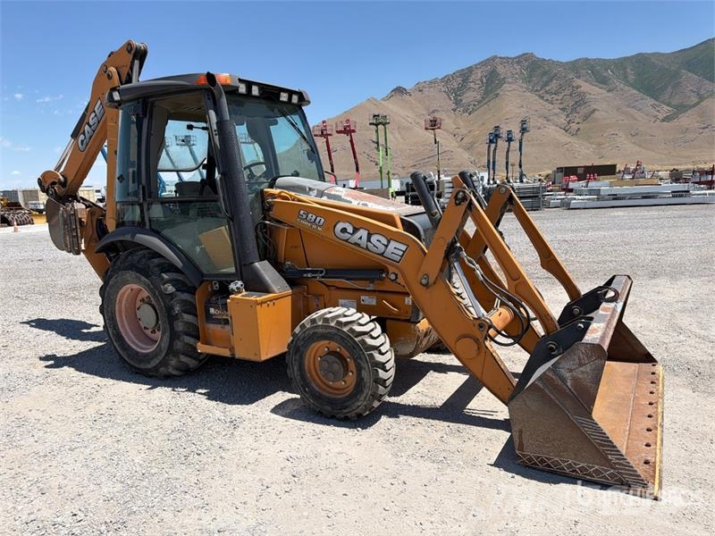 CASE 580SN Terne