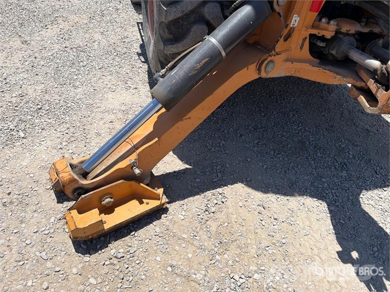 CASE 580SN Terne