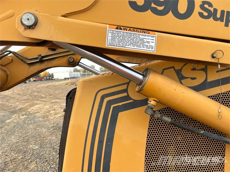 CASE 590 Super L Baggerlader