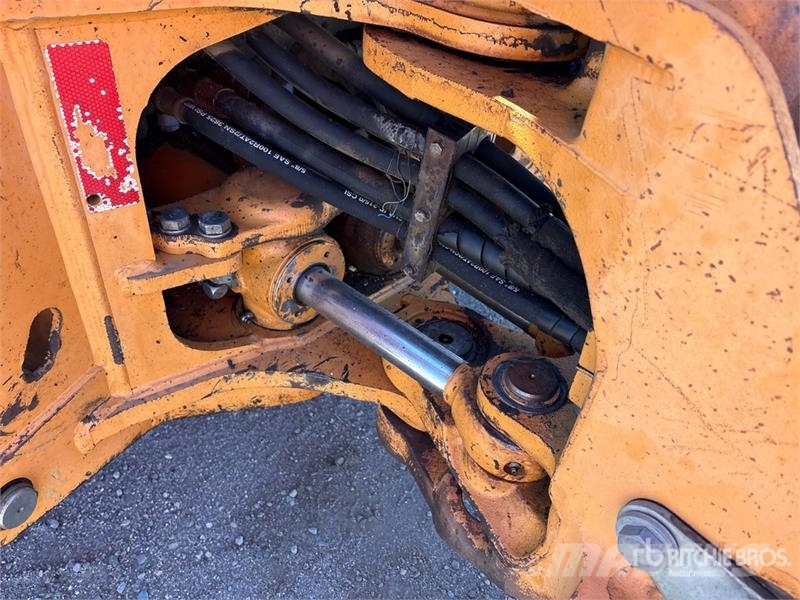 CASE 590 Super L Series II 4x4 Backhoe Loader Traktorgravere