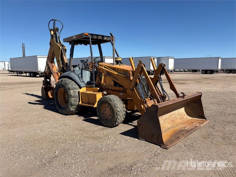 CASE 590 Super L Series II 4x4 Backhoe Loader Traktorgravere