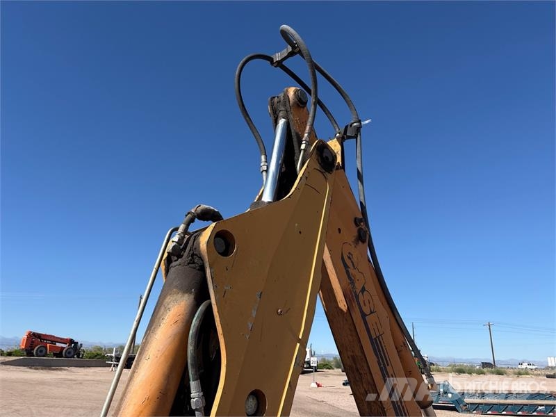 CASE 590 Super L Series II 4x4 Backhoe Loader Traktorgravere