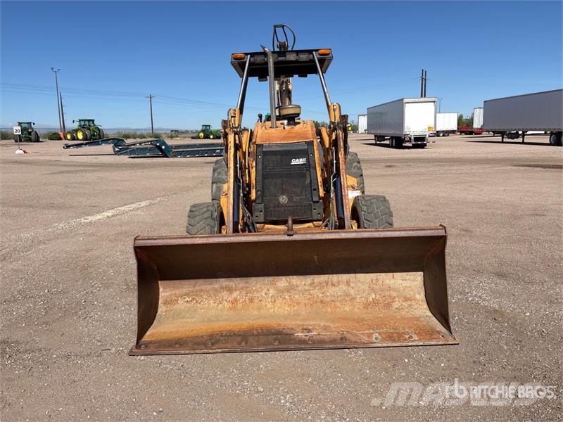 CASE 590 Super L Series II 4x4 Backhoe Loader Traktorgravere