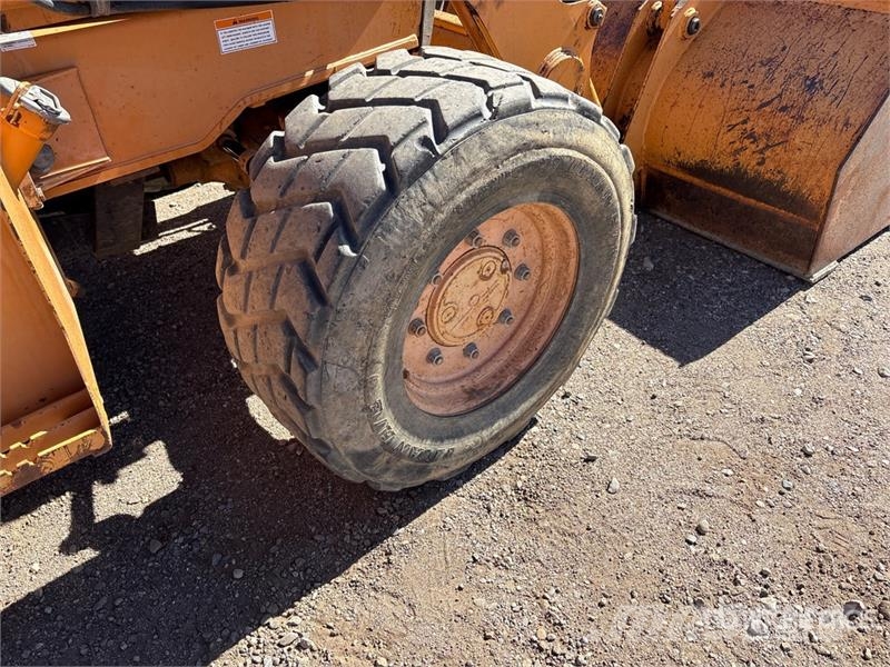 CASE 590 Super L Series II 4x4 Backhoe Loader Traktorgravere