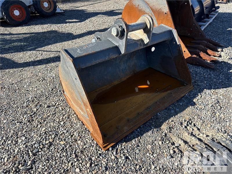 CASE 60 in 1.02 cyd Q/C Cleanup Bucket Žlice