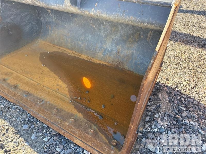 CASE 60 in 1.02 cyd Q/C Cleanup Bucket Žlice