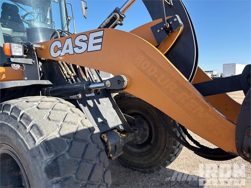 CASE 621G Wheel Loader Колесни товарачи