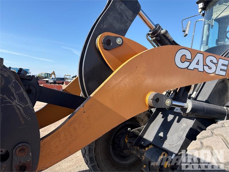 CASE 621G Wheel Loader Колесни товарачи