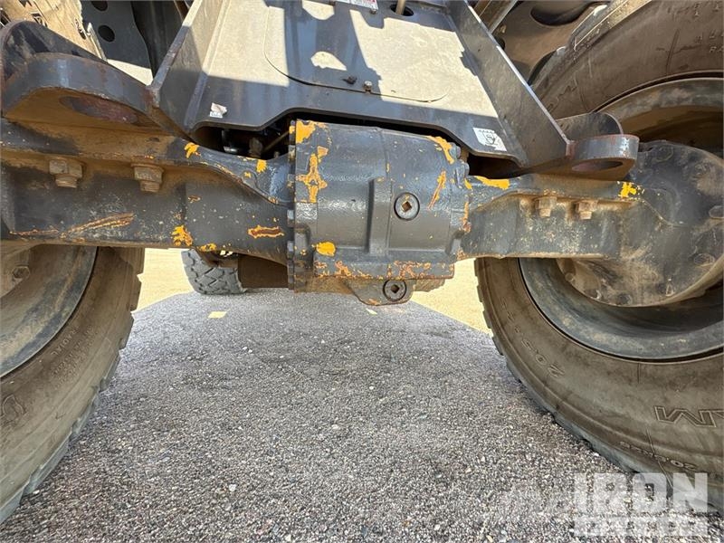 CASE 621G Wheel Loader Колесни товарачи