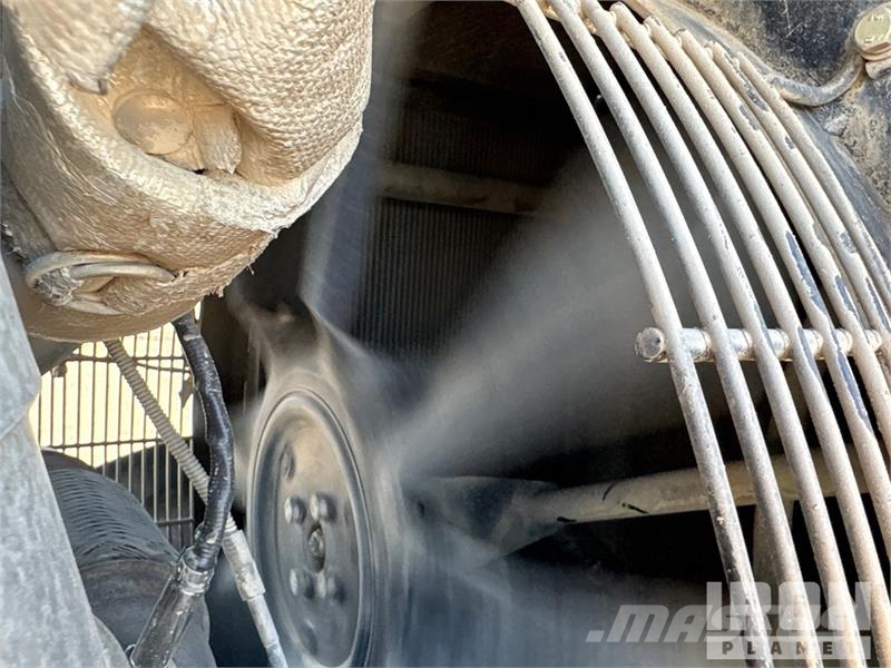 CASE 621G Wheel Loader Колесни товарачи